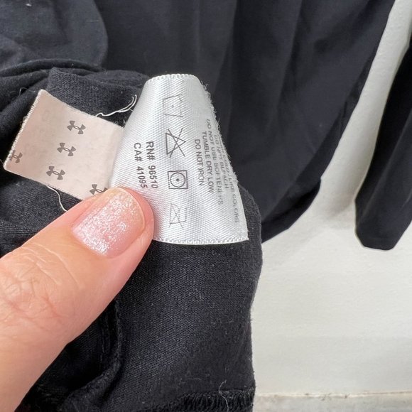 Under Armour long sleeve mens black crew neck top  Size: L - Picture 10 of 10